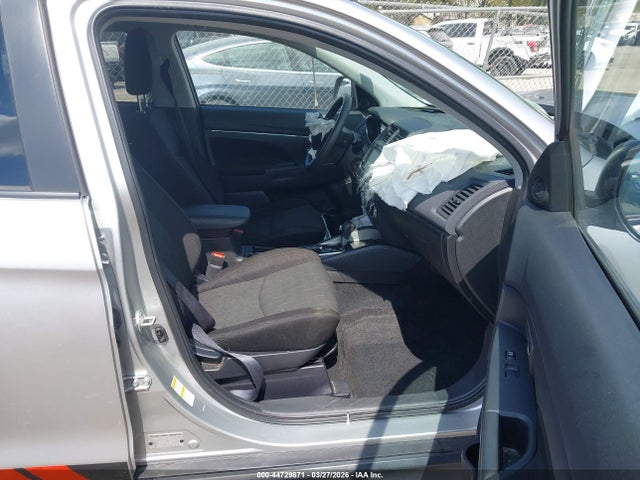 Mitsubishi Outlander 2.0 Es Awc