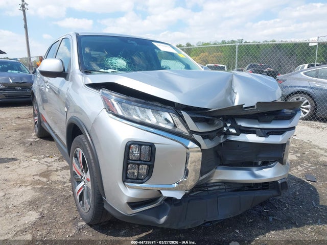 Mitsubishi Outlander 2.0 Es Awc