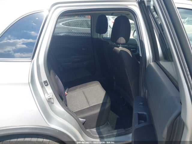 Mitsubishi Outlander 2.0 Es Awc
