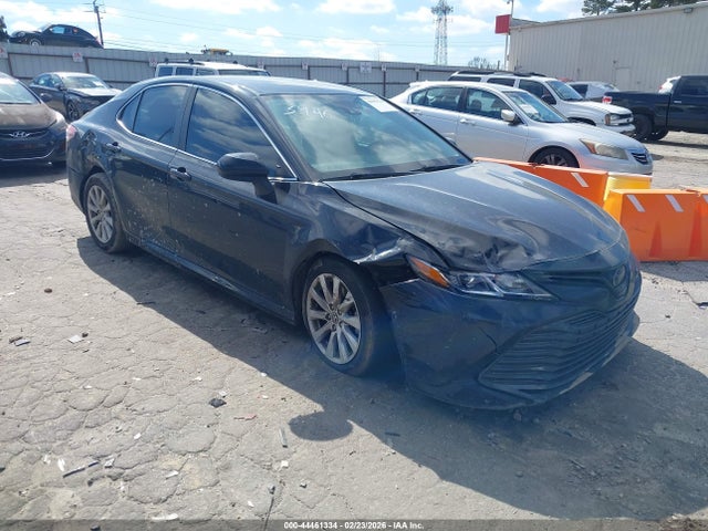Salvage Toyota Camry Image