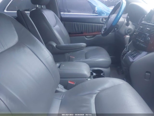 Toyota Sienna Xle Limited