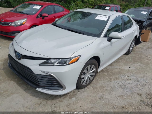 Toyota Camry Le Hybrid
