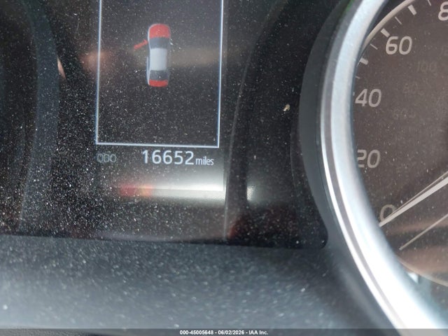 Toyota Camry Le Hybrid