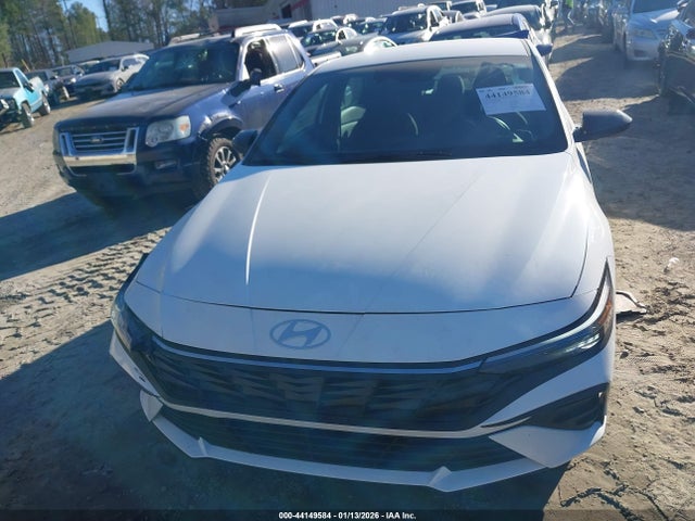 Hyundai ELANTRA Sel Sport