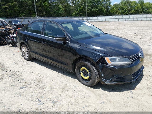 Salvage Volkswagen Jetta Image