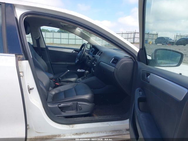 Volkswagen Jetta 1.8t Se