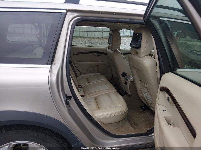 Volvo XC70 T6