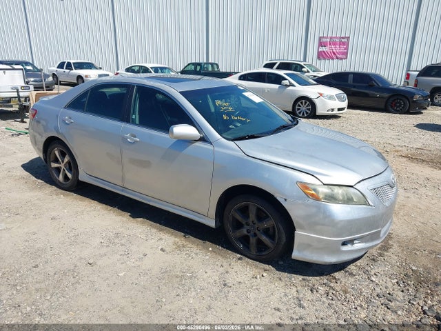Salvage Toyota Camry Image