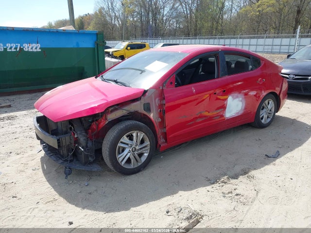 Hyundai ELANTRA Sel