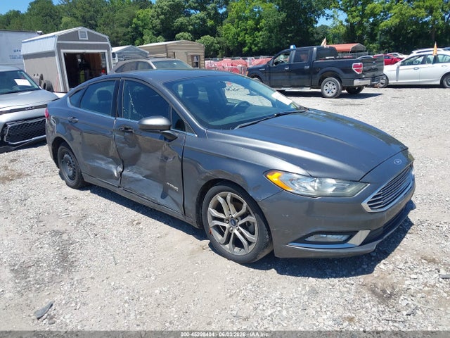 Salvage Ford Fusion Image