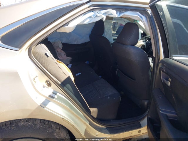 Toyota Camry Le