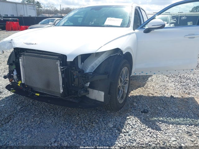 Genesis GV70 2.5t Awd