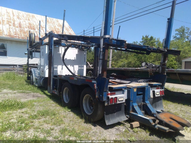 Peterbilt 365