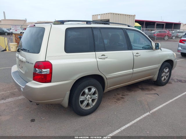Toyota Highlander V6