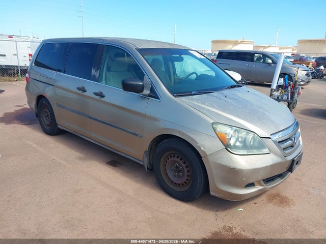 Salvage Honda Odyssey Image