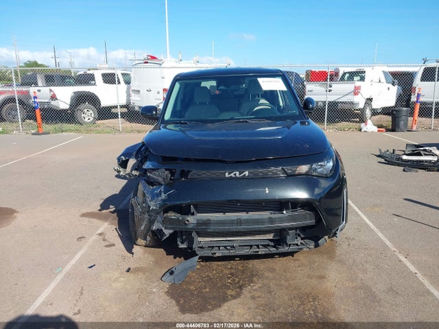 Kia Soul Lx