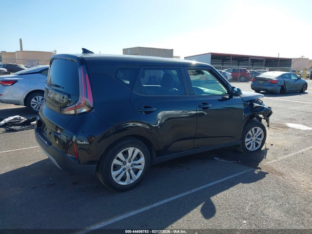 Kia Soul Lx