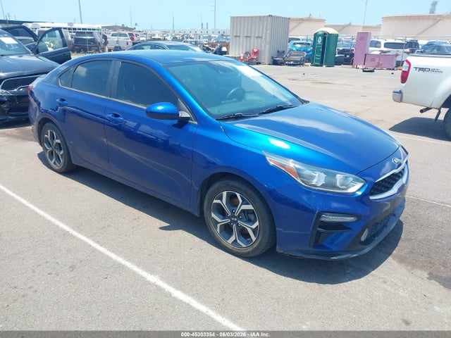 Salvage Kia Forte Image