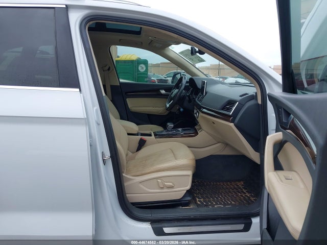 Audi Q5 45 Premium