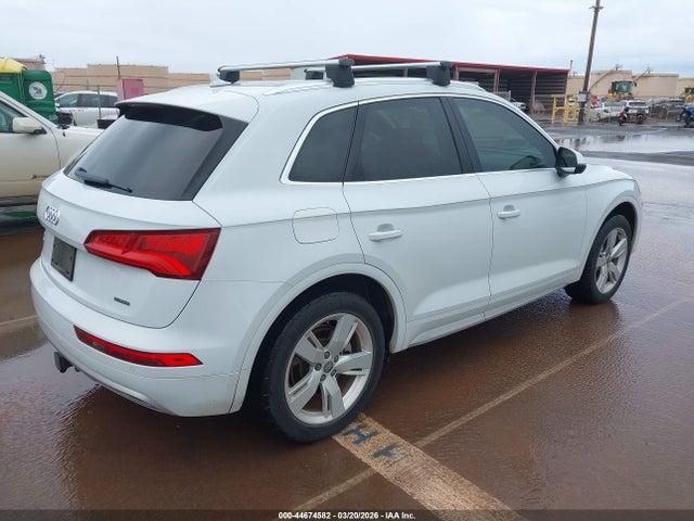Audi Q5 45 Premium