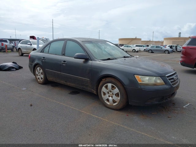 Salvage Hyundai SONATA Image