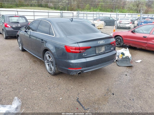 Audi A4 2.0t Premium