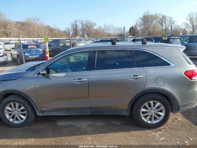 Kia Sorento 3.3l Lx