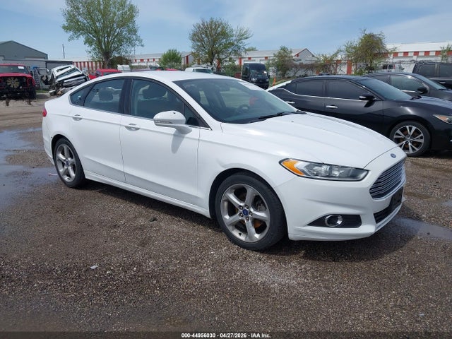 Salvage Ford Fusion Image