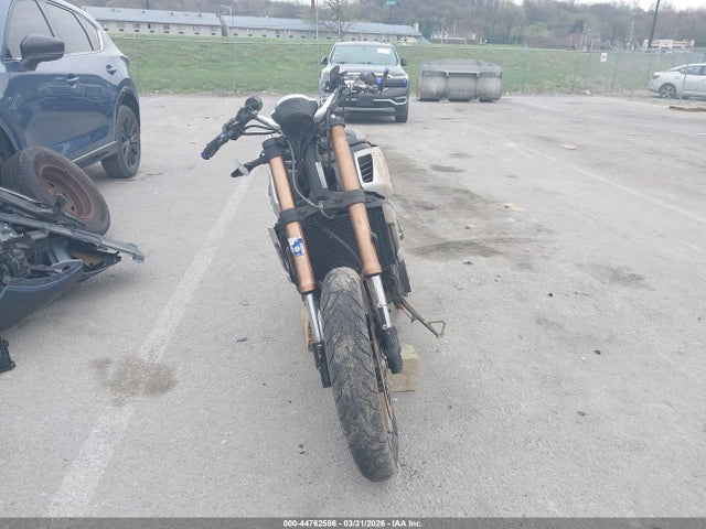Cf Moto 700 CL X