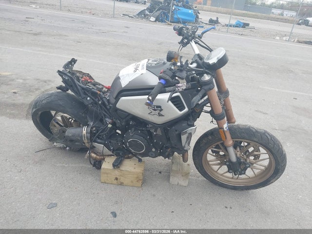 Cf Moto 700 CL X