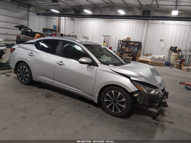Salvage Nissan Sentra Image