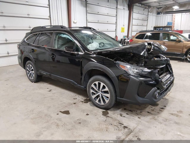 Salvage Subaru Outback Image