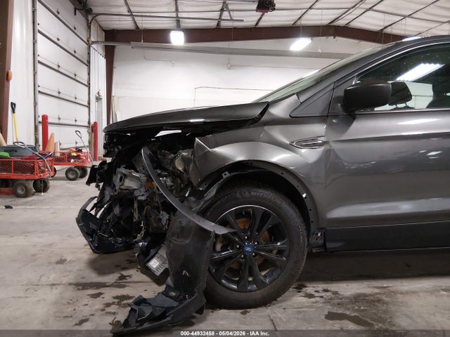 Ford Escape S