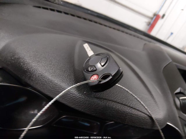 Ford Escape S