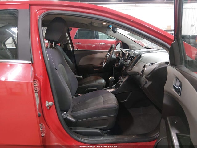 Chevrolet Sonic Lt Auto