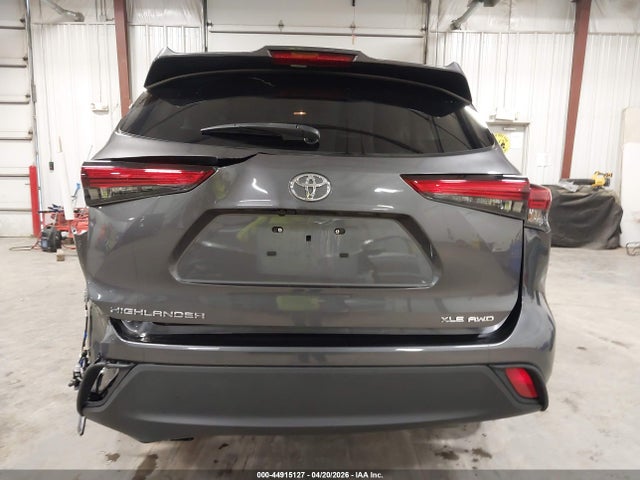 Toyota Highlander Xle