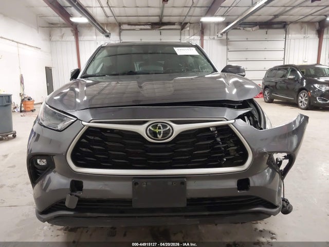 Toyota Highlander Xle