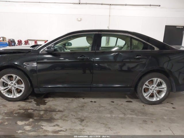 Ford Taurus Sel