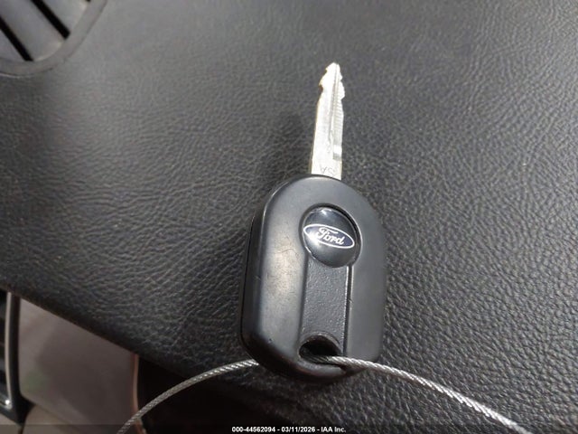 Ford Taurus Sel