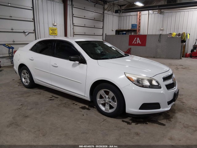 Salvage Chevrolet Malibu Image