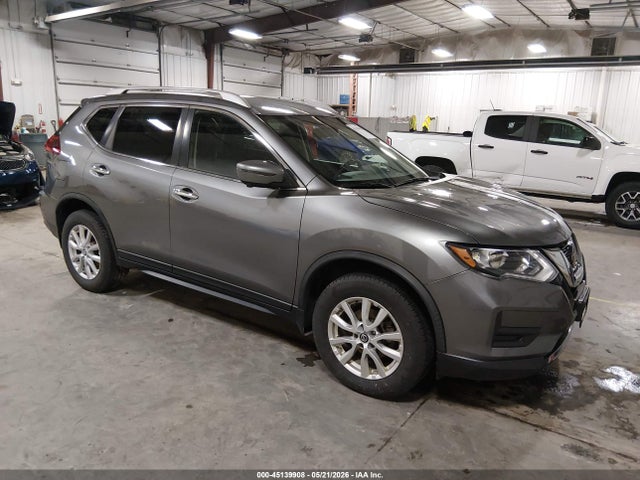 Salvage Nissan Rogue Image