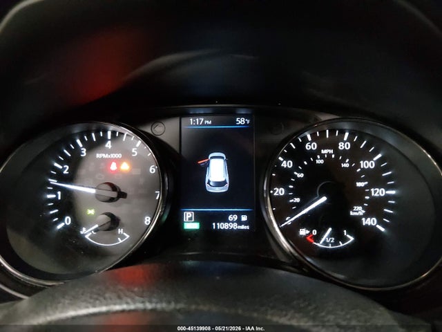Nissan Rogue Sv