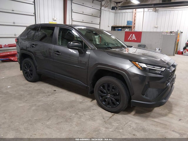 Salvage Toyota RAV4 Image