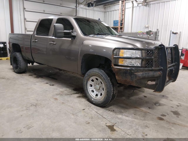 Salvage Chevrolet Silverado 2500 Image