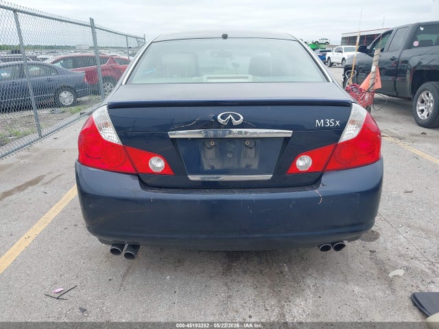 INFINITI M35x