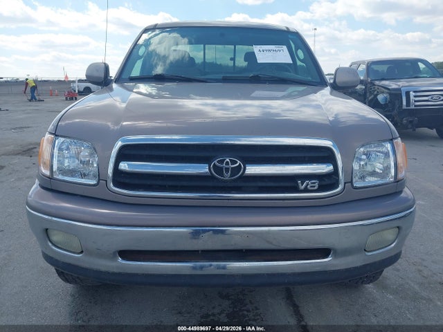 Toyota Tundra Ltd V8