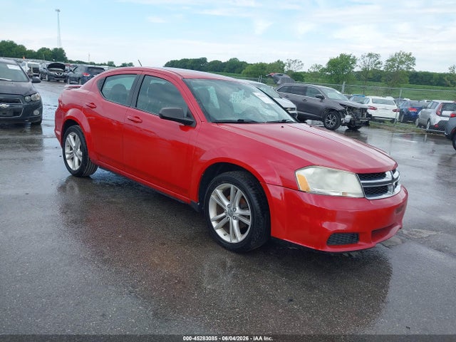 Salvage Dodge Avenger Image