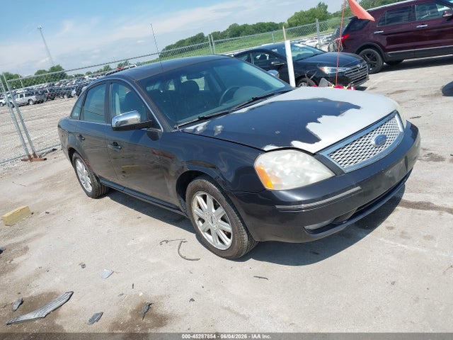 Salvage Ford Five Hundred Image