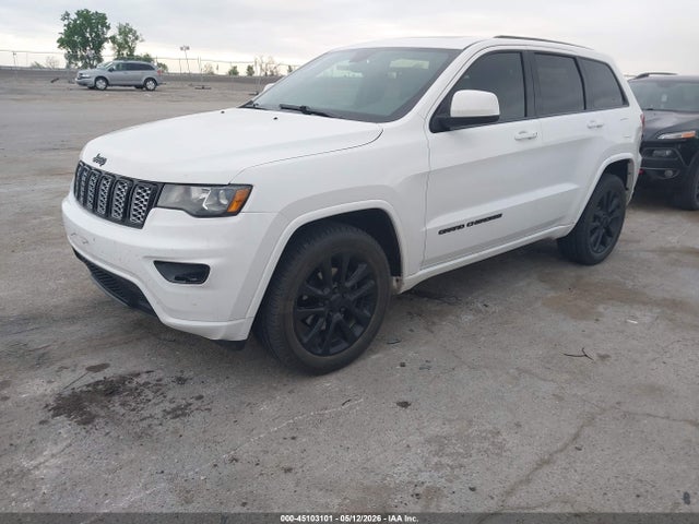 Jeep Grand Cherokee Altitude 4x4