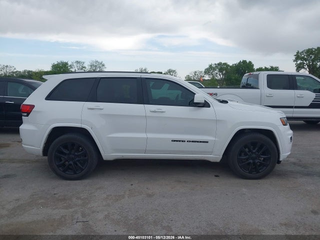 Jeep Grand Cherokee Altitude 4x4